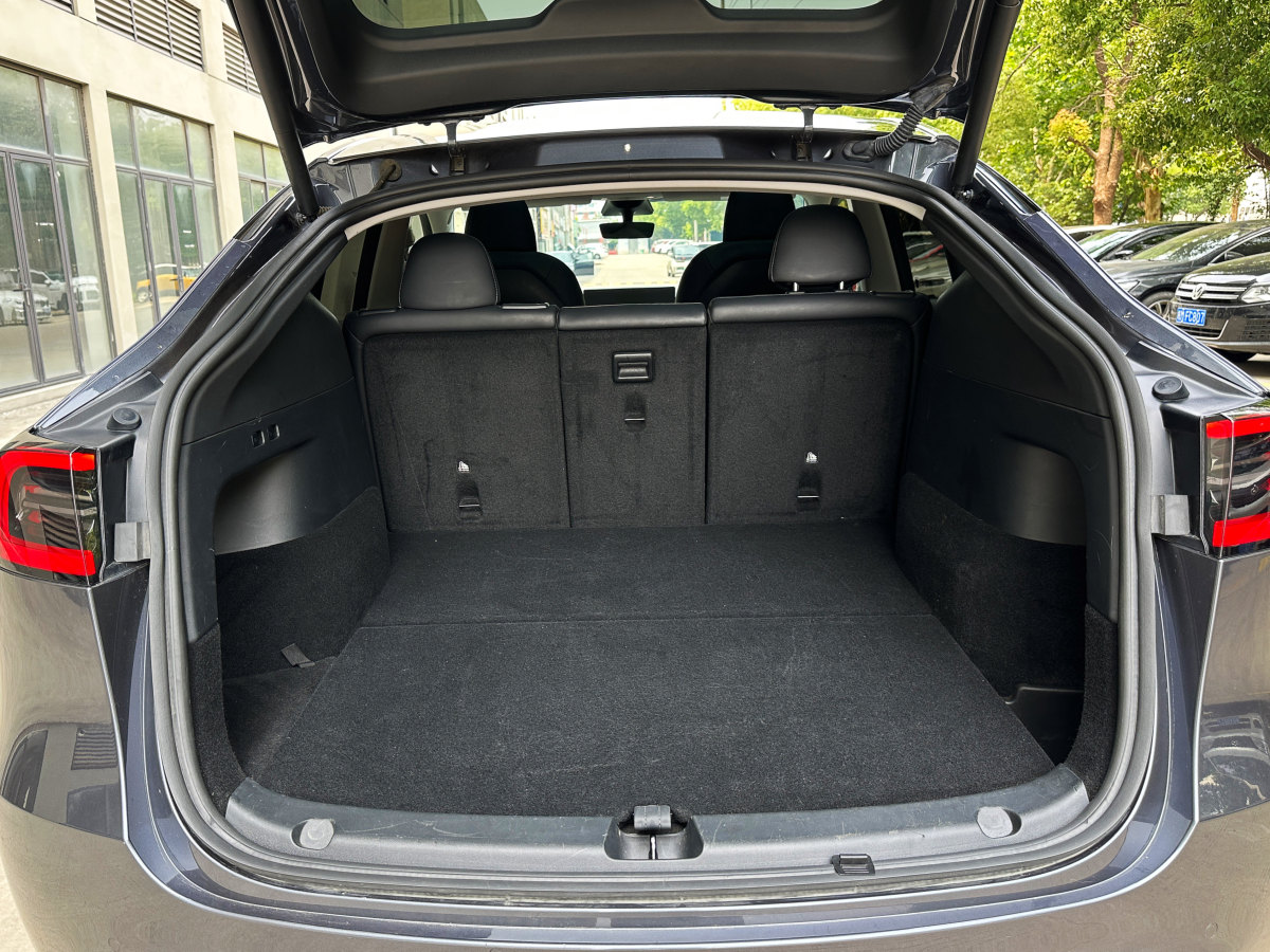 特斯拉 Model Y  2022款 改款 后輪驅動版圖片