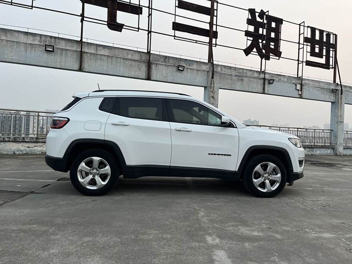 Jeep 指南者  2017款 200T 自動(dòng)家享版圖片