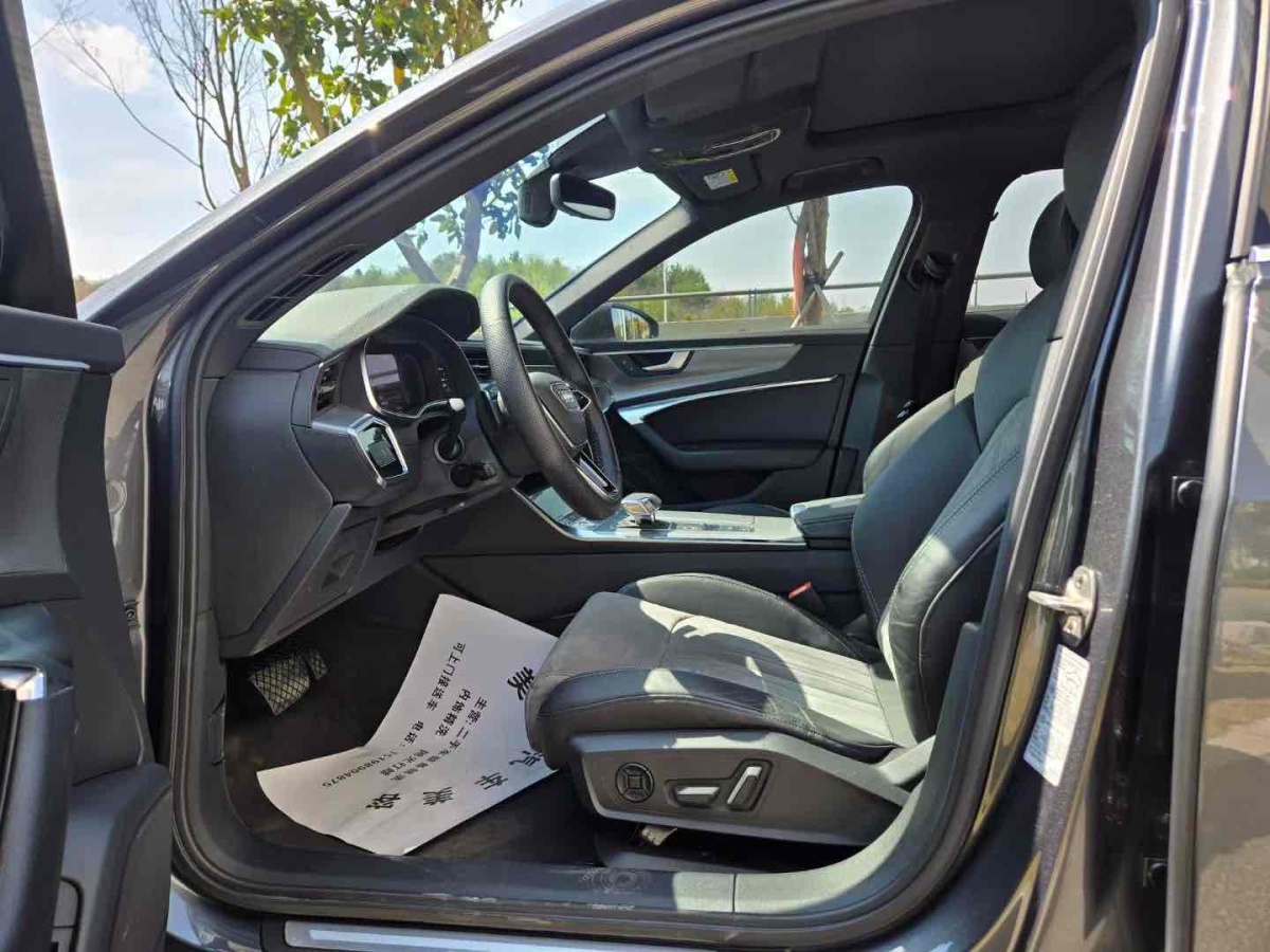 奧迪 奧迪A6L  2020款 40 TFSI 豪華動(dòng)感型圖片