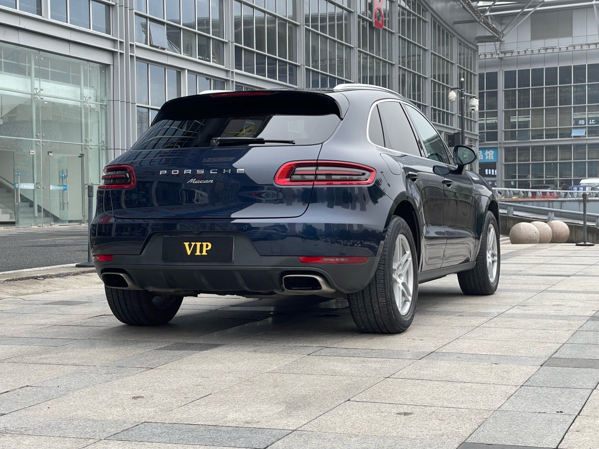 2018年11月保時(shí)捷 Macan  2017款 Macan 2.0T