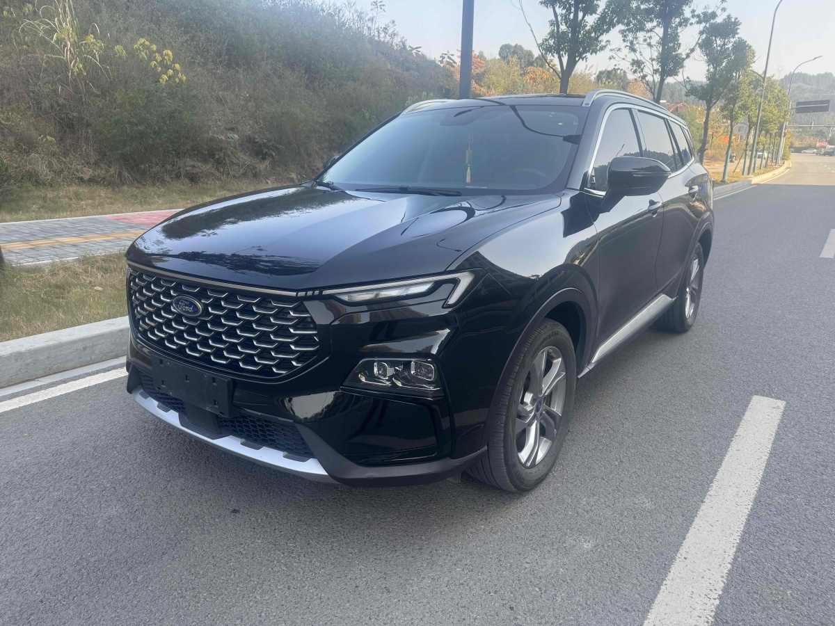 福特 領(lǐng)睿  2022款 EcoBoost 170 鉑領(lǐng)型圖片