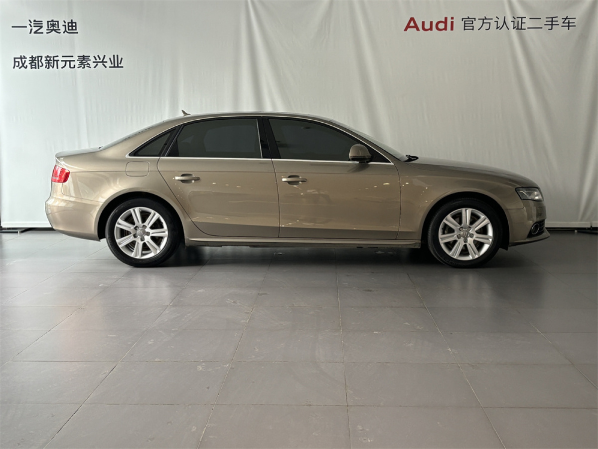 2012年3月奧迪 奧迪A4L  2012款 2.0 TFSI 自動(dòng)技術(shù)型