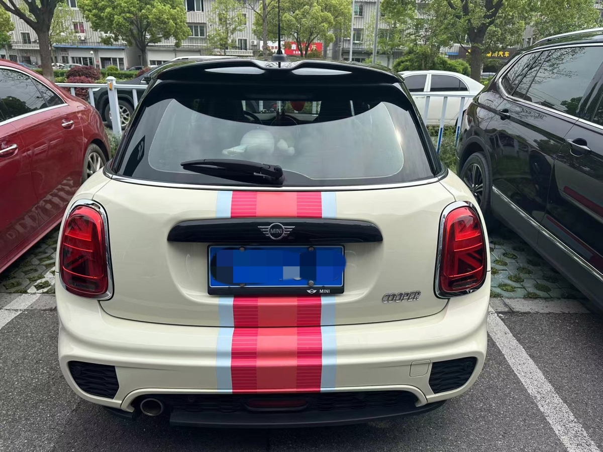 2019年4月MINI MINI  2018款 1.5T COOPER 賽車手 五門版