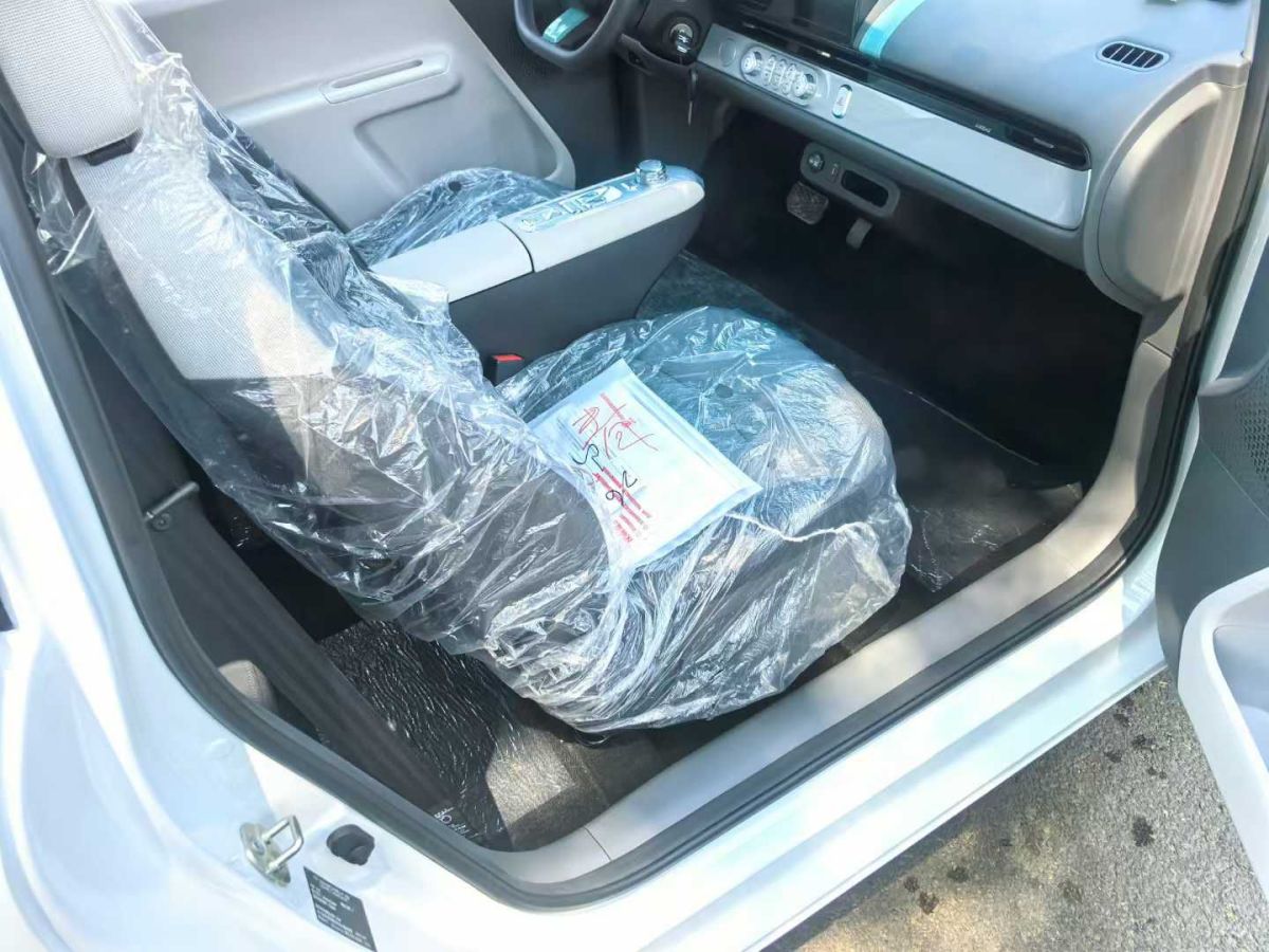 長(zhǎng)安 長(zhǎng)安UNI-Z  2025款 1.5T 尊貴型圖片