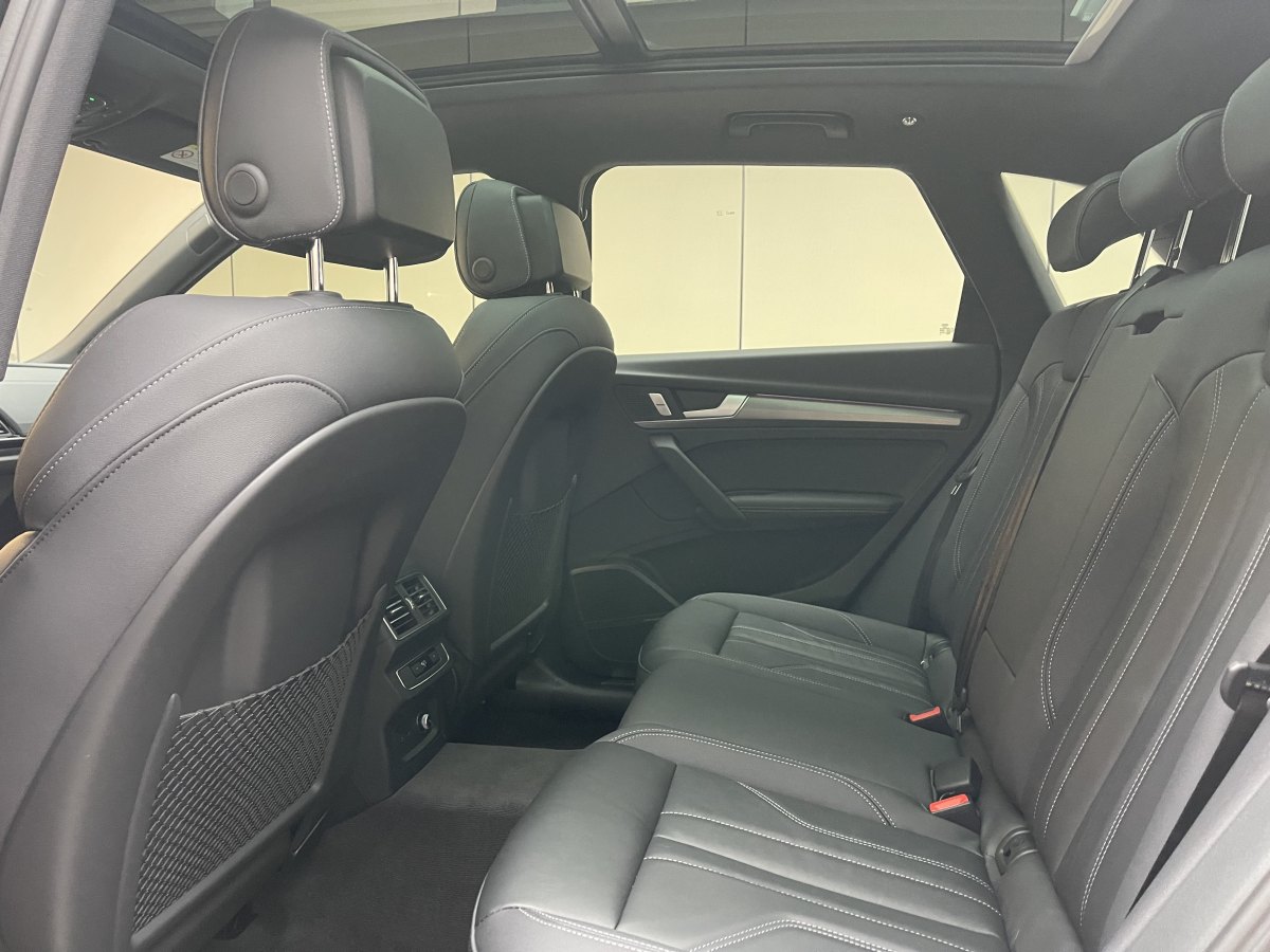 奧迪 奧迪Q5L  2024款 45 TFSI 豪華動感型圖片