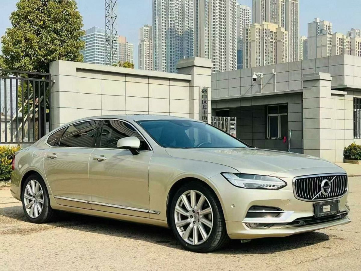 沃爾沃 S90  2018款 T4 智遠(yuǎn)版圖片