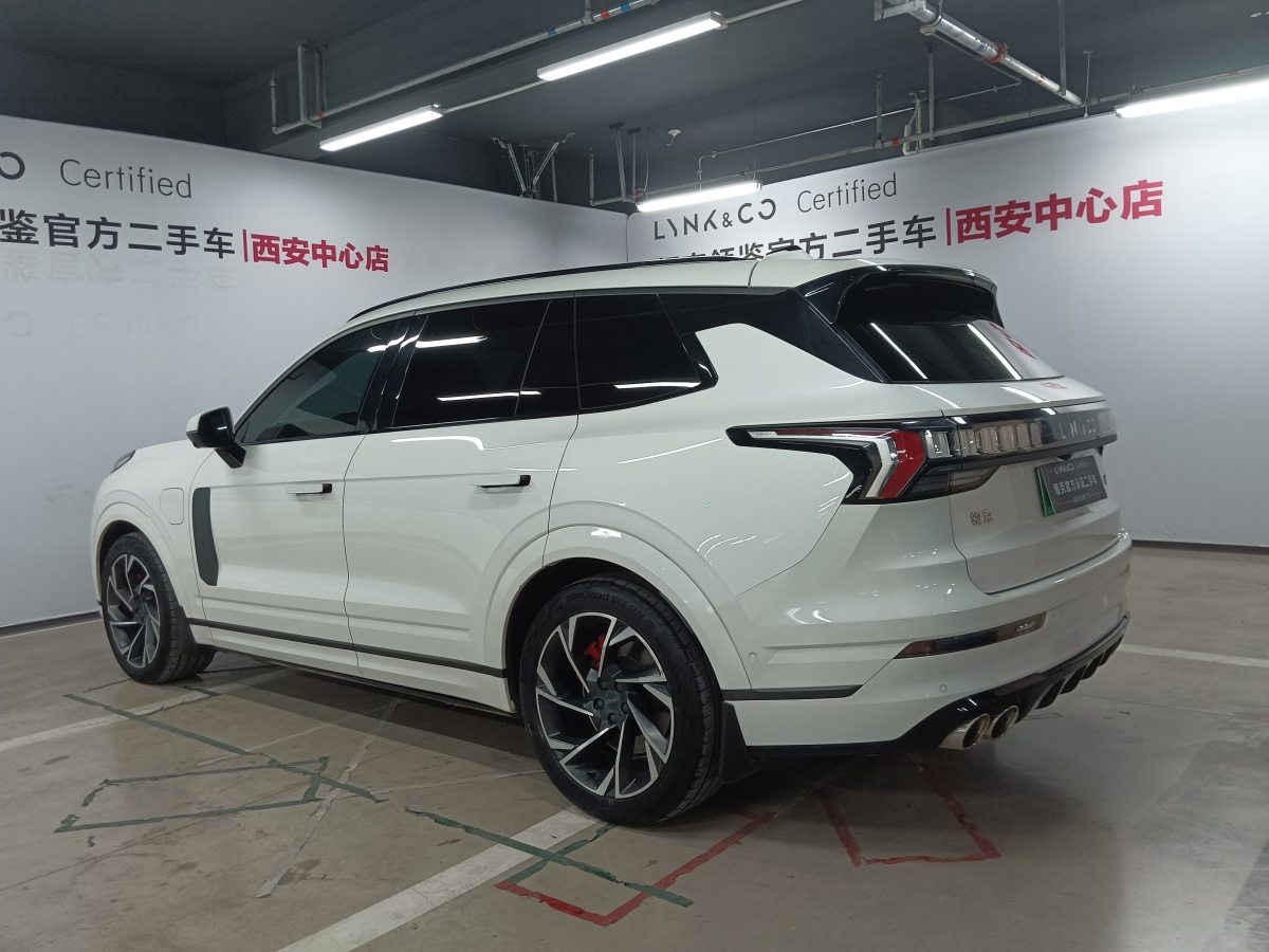 領(lǐng)克 領(lǐng)克09新能源  2021款 2.0T PHEV Halo 六座圖片