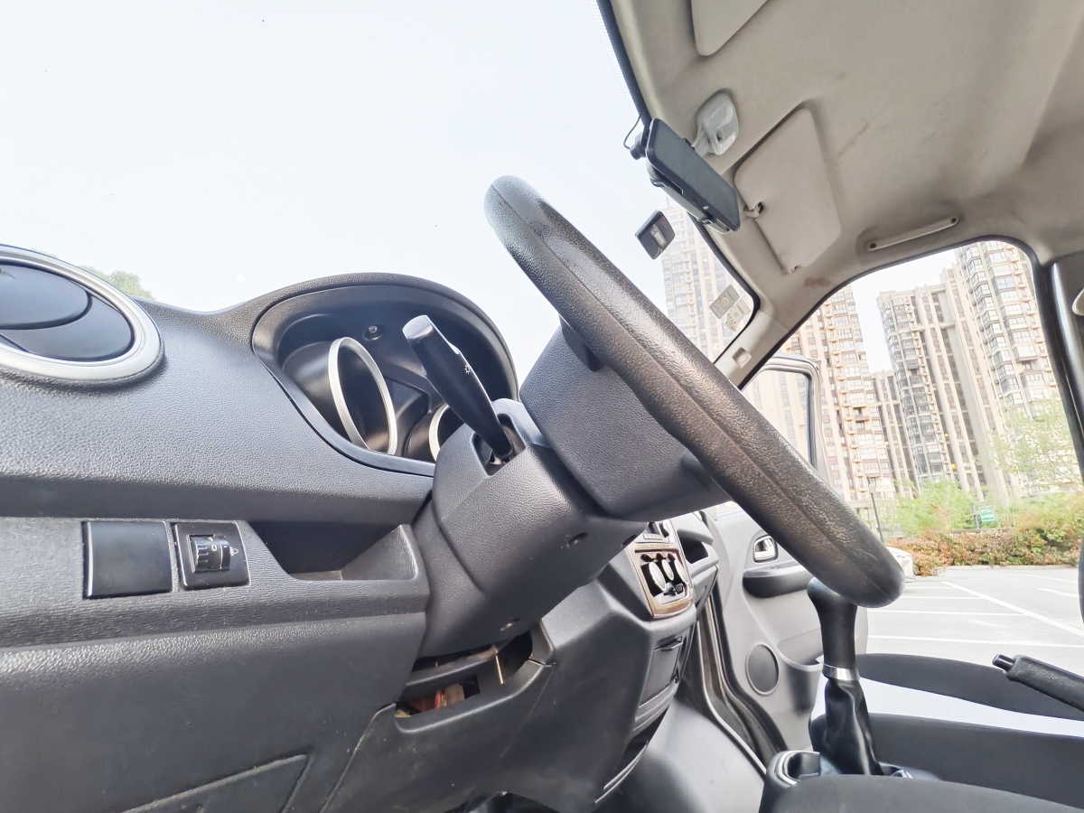 長(zhǎng)安歐尚 長(zhǎng)安睿行M60  2020款 1.5L標(biāo)準(zhǔn)型國(guó)VI 6座DAM15KR圖片