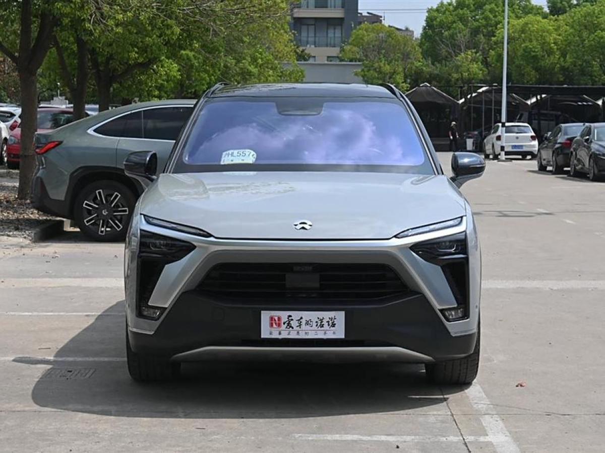 蔚來 ES8  2020款 415KM 基準(zhǔn)版 六座版圖片