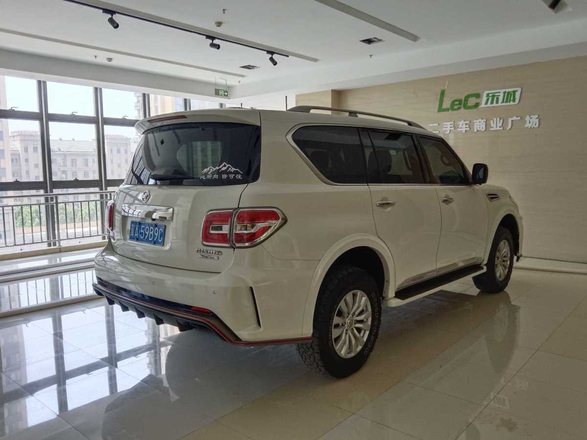 日產(chǎn) 途樂  2018款 4.0L 鉑金型圖片