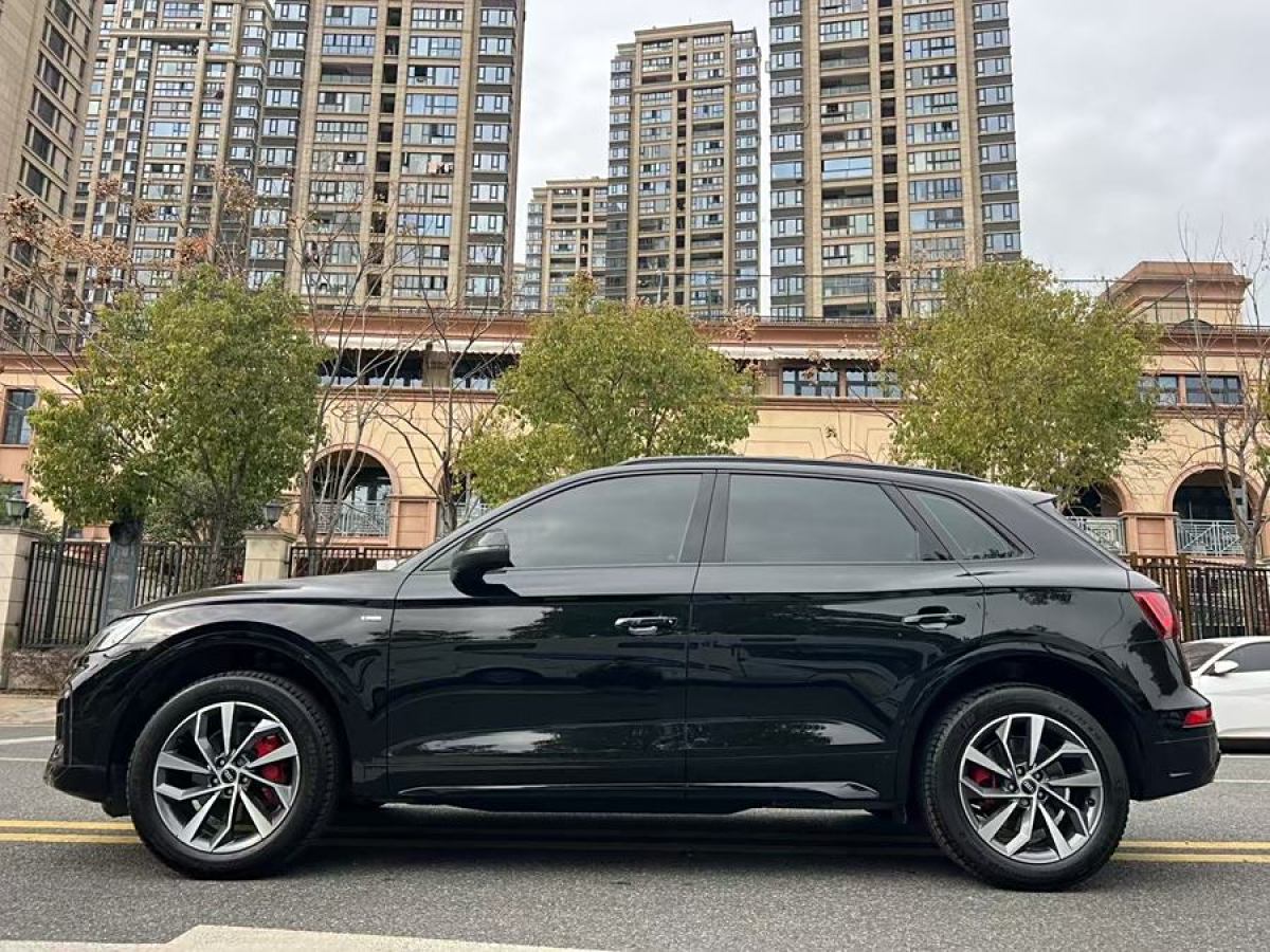 奧迪 奧迪Q5L  2024款 40 TFSI 豪華動(dòng)感型圖片