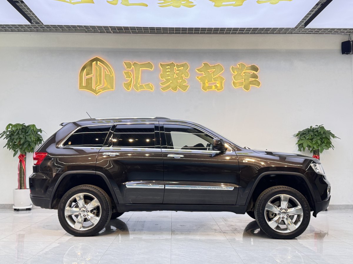 Jeep 大切諾基  2013款 3.6L 旗艦尊崇版圖片