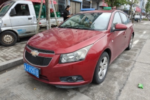 科鲁兹 雪佛兰 1.8L SE AT