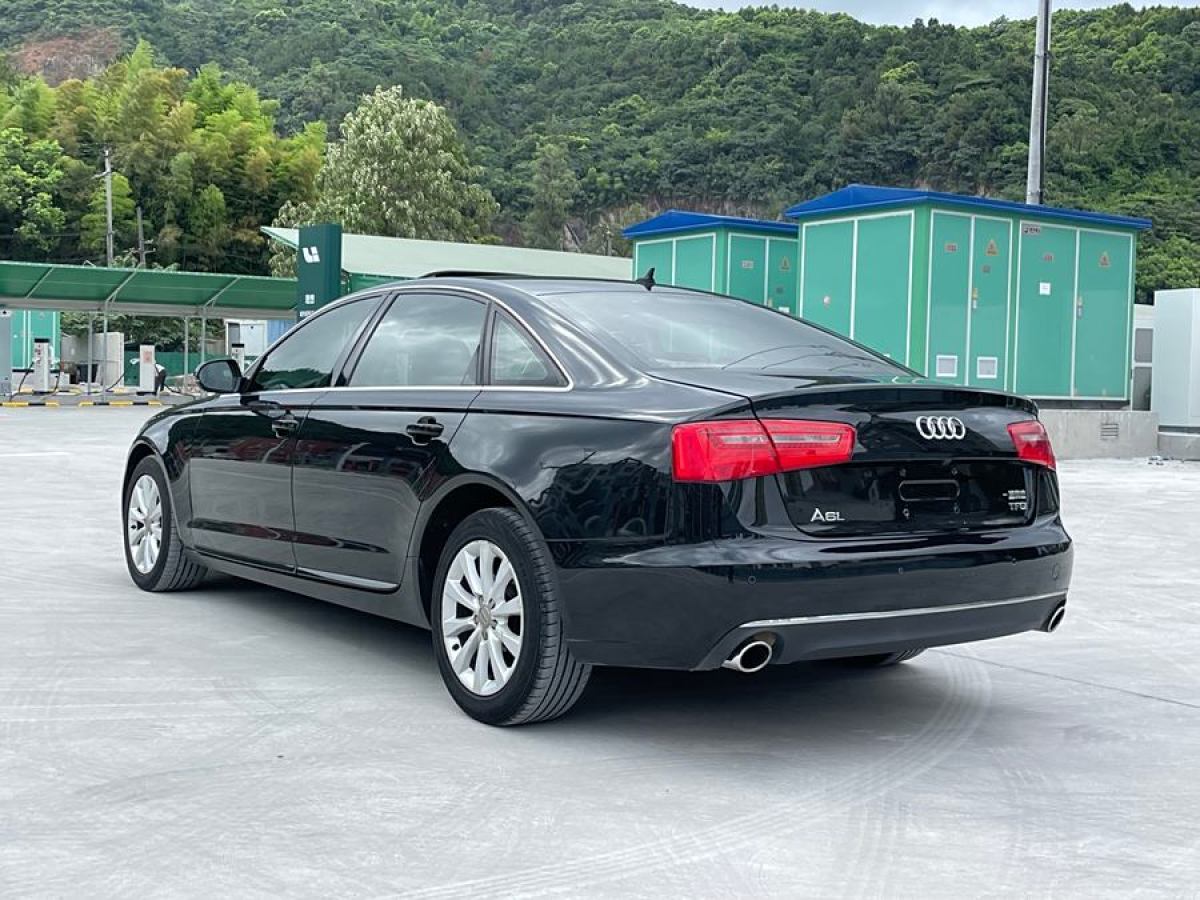 奧迪 奧迪A6L  2014款 TFSI 標(biāo)準(zhǔn)型圖片