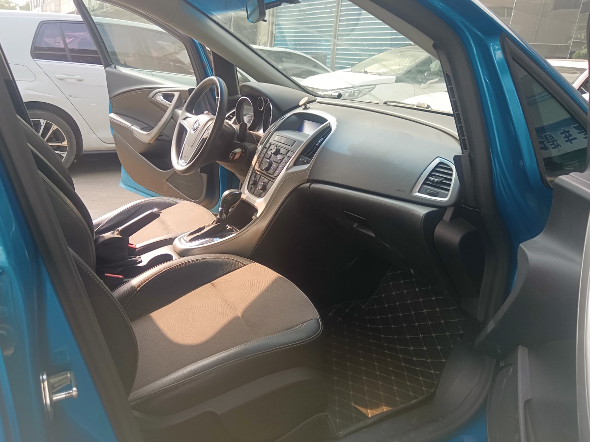 別克 英朗  2014款 XT 1.6L 自動時尚版圖片