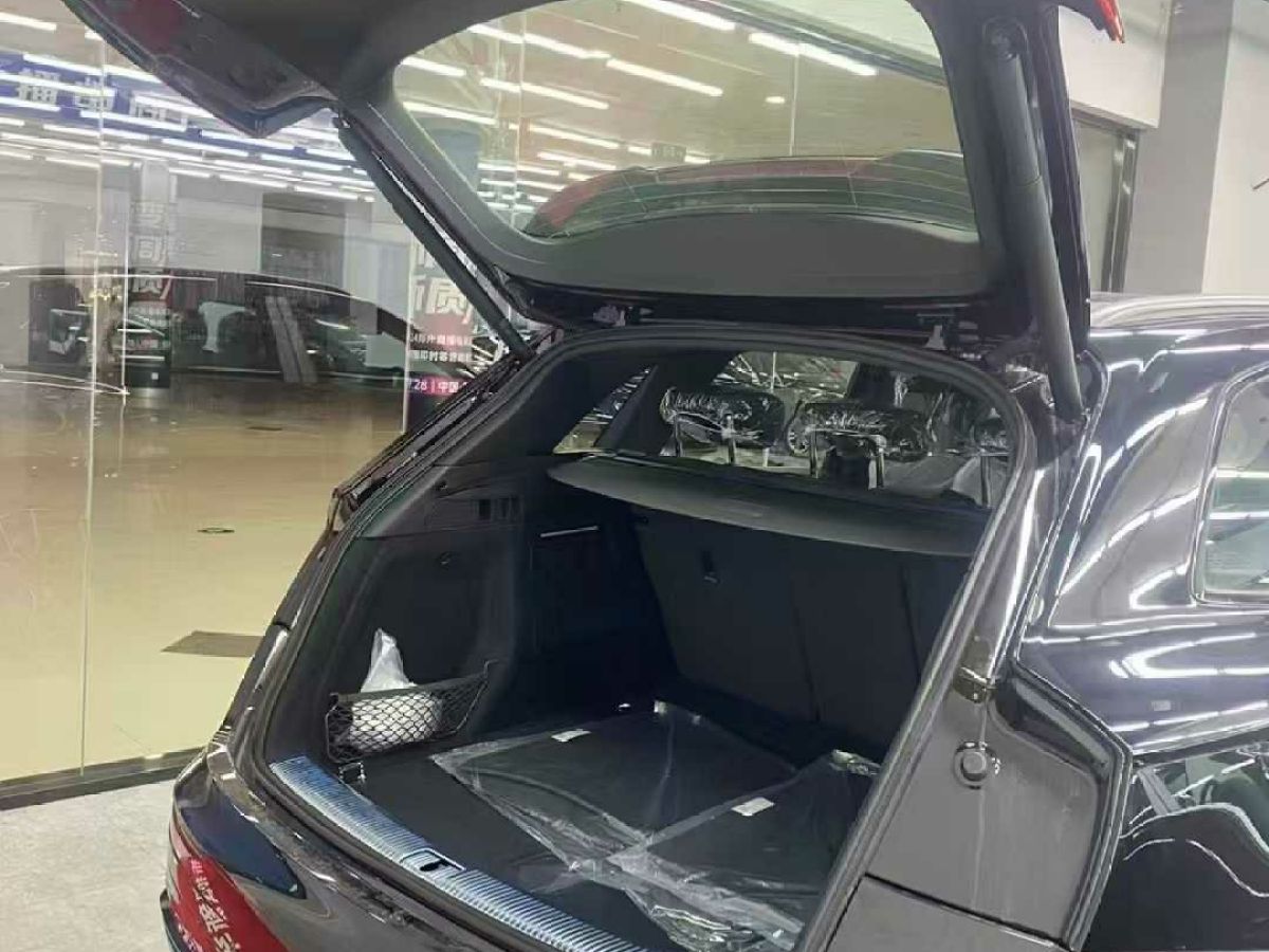 奧迪 奧迪Q5 e-tron  2024款 50 e-tron quattro 光耀型 機甲套裝圖片