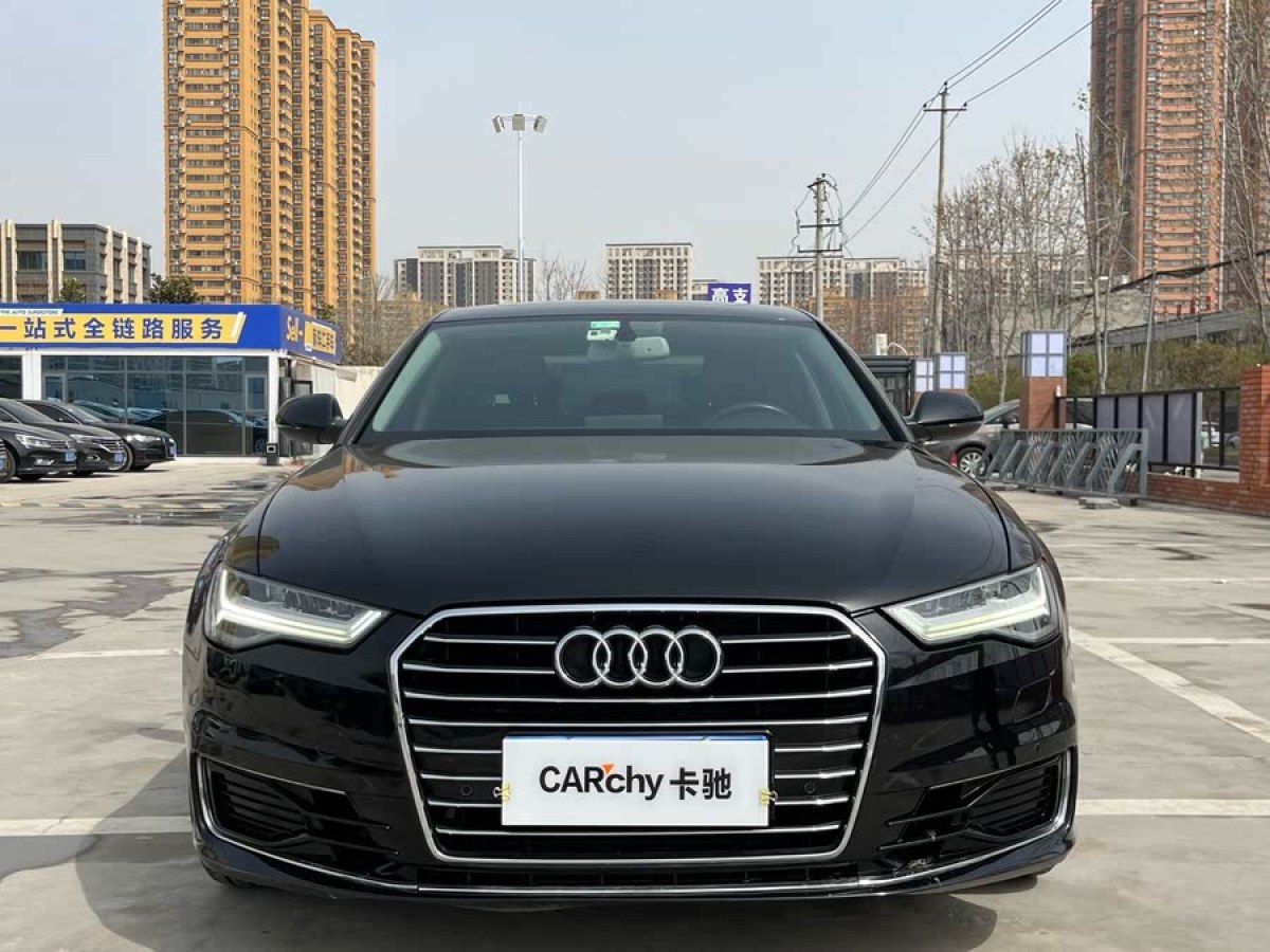 奧迪 奧迪A4L  2018款 30周年年型 30 TFSI 進(jìn)取型圖片