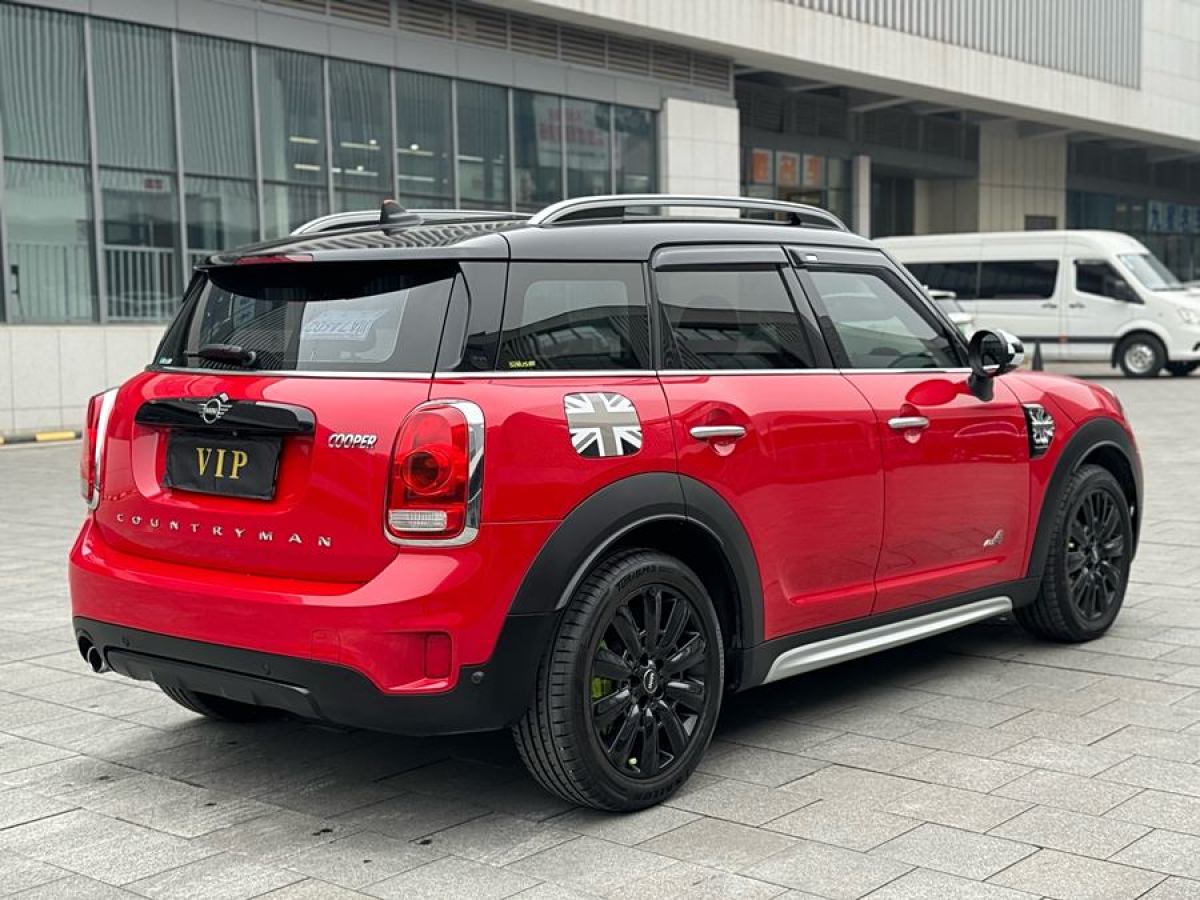 MINI COUNTRYMAN  2018款 1.5T COOPER ALL4 藝術(shù)家圖片