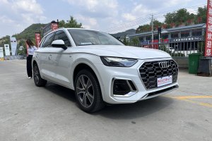 奧迪Q5L 奧迪 改款 45T 豪華動感型