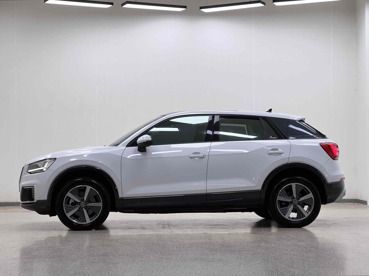 奧迪 Q2L e-tron  2019款 e-tron 純電智酷型圖片