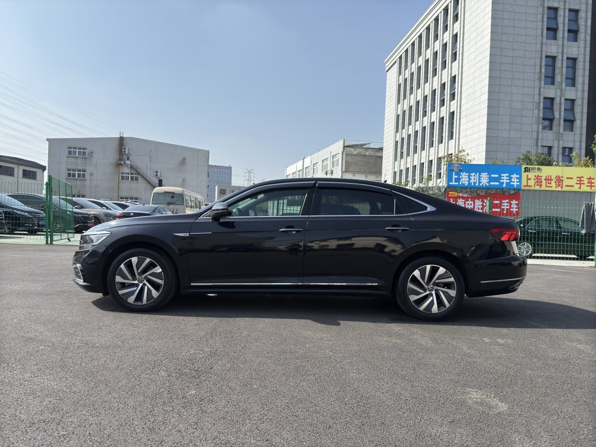 大眾 帕薩特新能源  2023款 430PHEV 混動(dòng)豪華版圖片