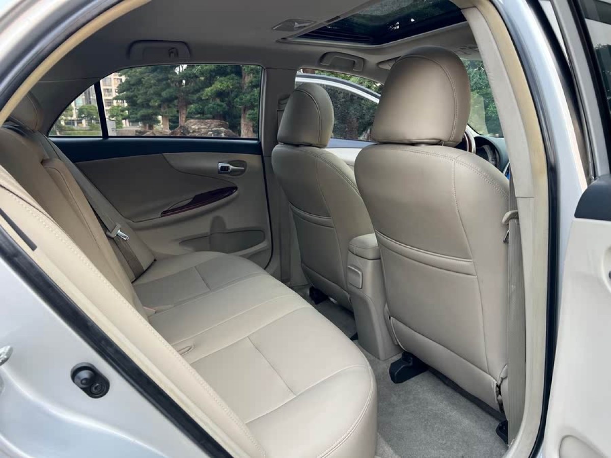 豐田 卡羅拉  2011款 1.8L CVT GL-S圖片