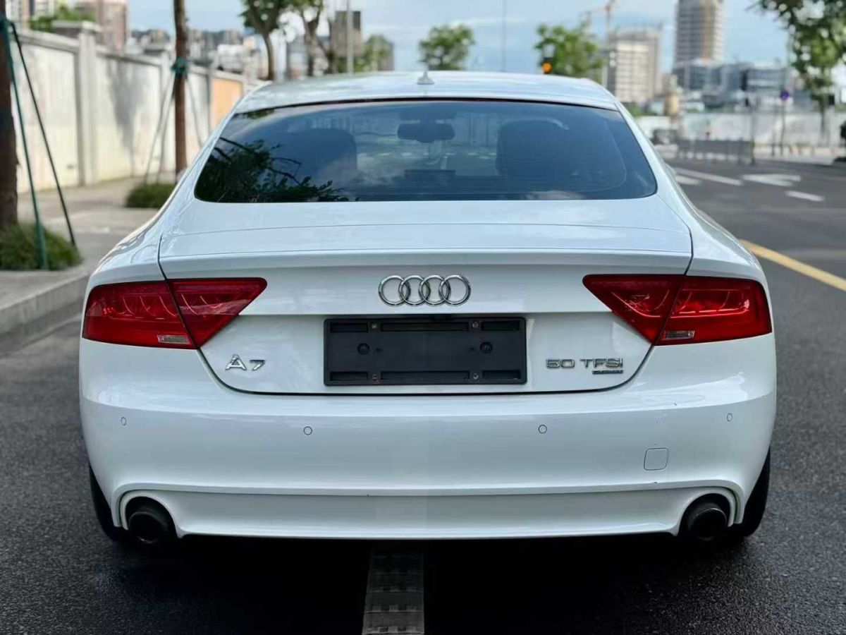 奧迪 奧迪A7  2014款 A7 Sportback 3.0TFSI 50TFSI Quattro舒適型圖片