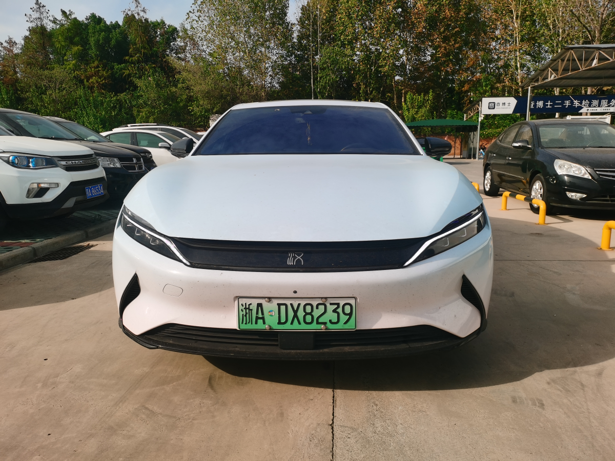 比亞迪 漢  2020款 EV 超長(zhǎng)續(xù)航版尊貴型圖片