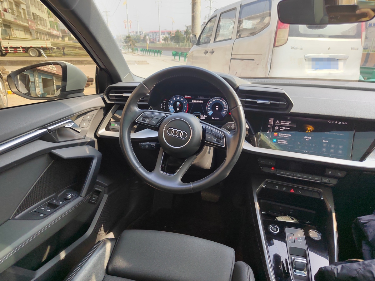 奧迪 奧迪A3  2021款 Sportback 35 TFSI 時(shí)尚運(yùn)動(dòng)型圖片