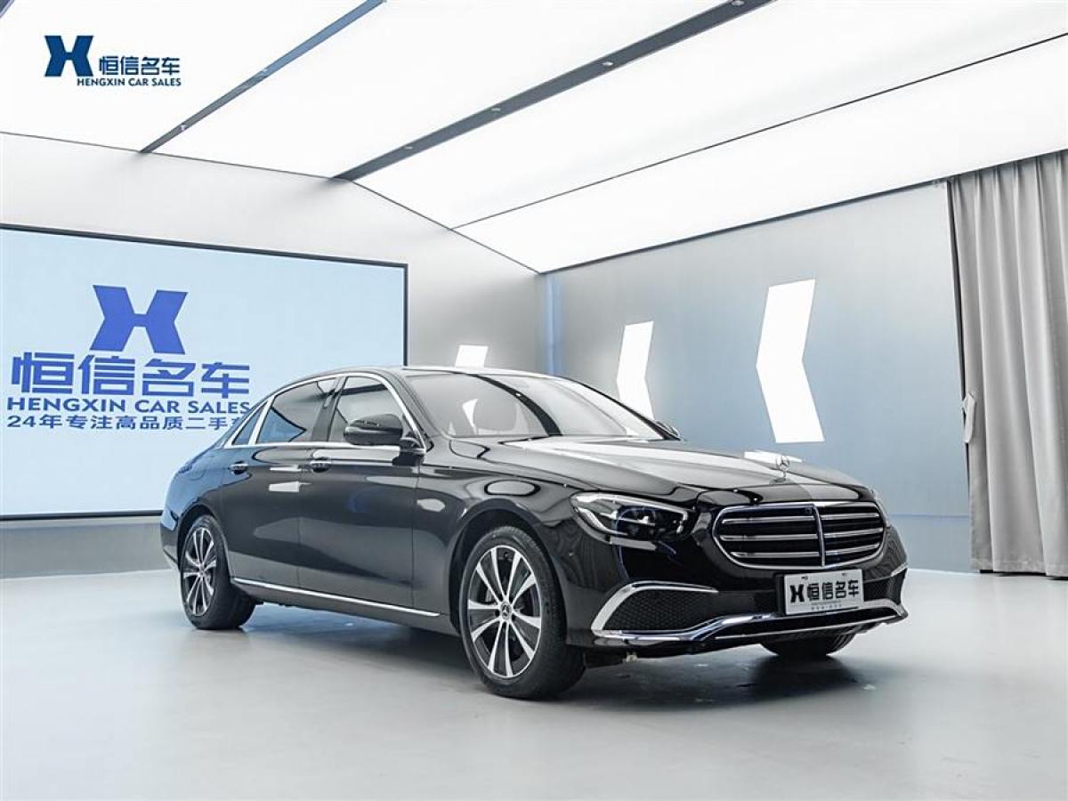 奔馳 奔馳E級(jí)新能源  2023款 E 350 e L 插電式混合動(dòng)力轎車圖片