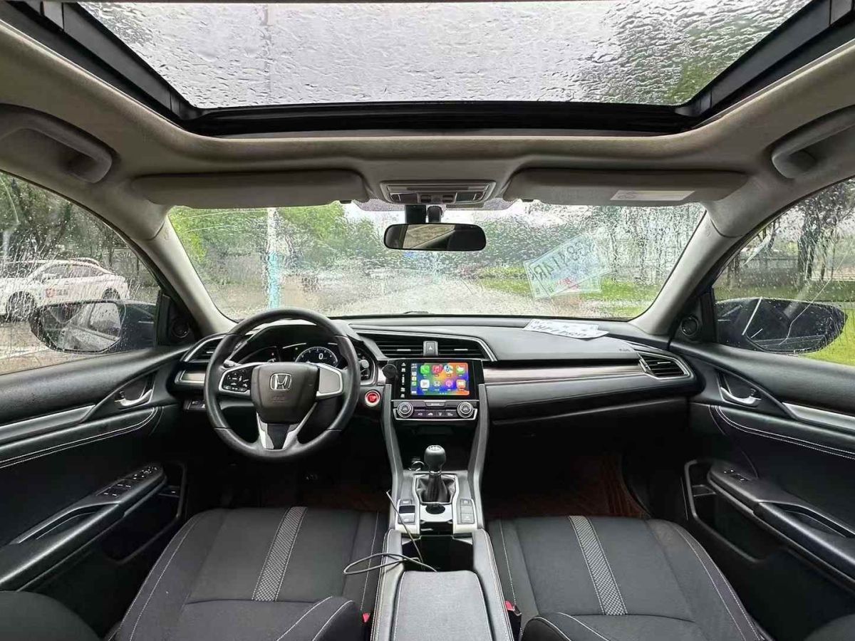本田 思域  2021款 HATCHBACK 220TURBO 手動(dòng)駕趣控圖片