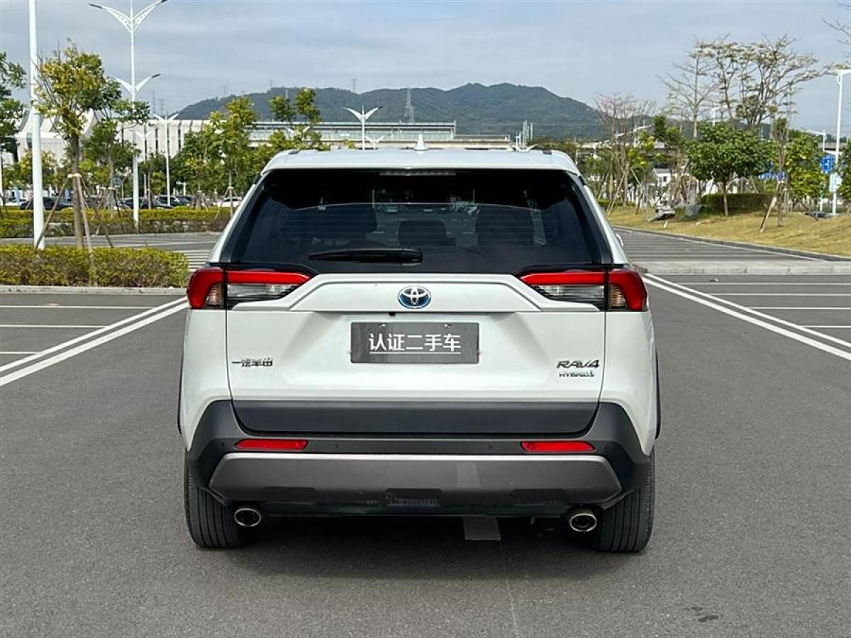 豐田 RAV4榮放  2023款 雙擎 2.5L E-CVT兩驅(qū)精英Plus版圖片