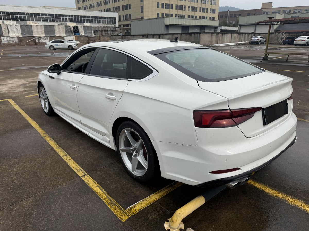 奧迪 奧迪A5  2017款 Sportback 40 TFSI 時尚型圖片