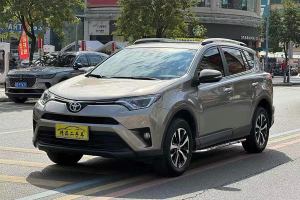 RAV4荣放 丰田  2.0L CVT两驱风尚版 国VI