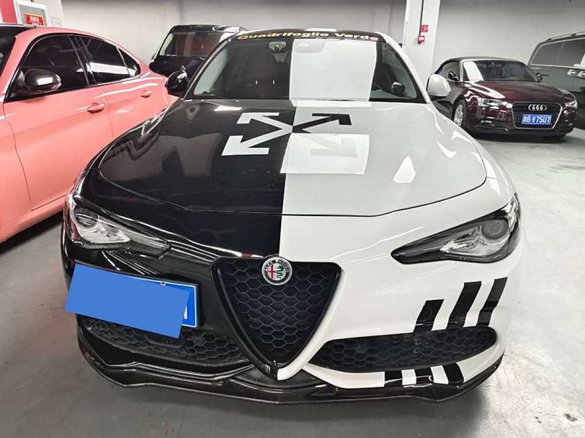 阿爾法·羅密歐 Giulia  2017款 2.0T 280HP 豪華運動版圖片