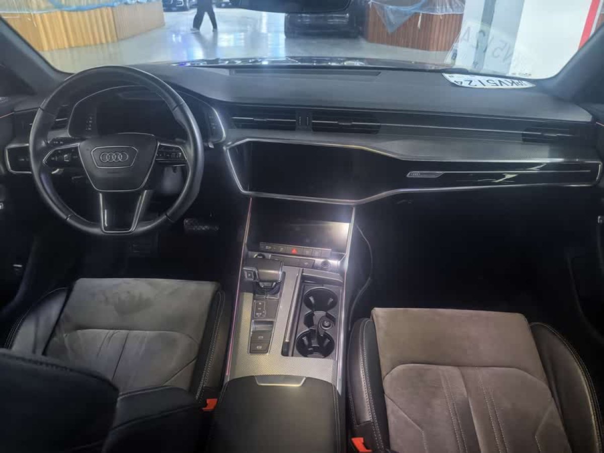 奧迪 奧迪A6L  2022款 40 TFSI 豪華致雅型圖片