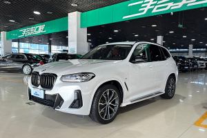 寶馬X3 寶馬 改款 xDrive30i 領(lǐng)先型 M曜夜套裝