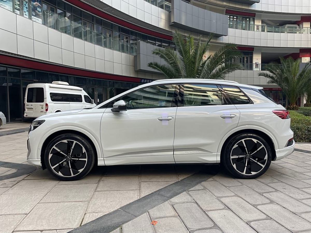 奧迪 奧迪Q4 e-tron  2023款 50 e-tron quattro 創(chuàng)享版圖片