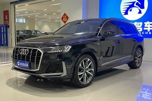 奧迪Q7 奧迪 55 TFSI quattro S line運(yùn)動(dòng)型