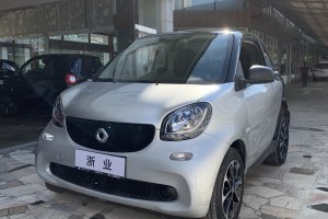 fortwo smart 1.0 MHD 硬頂激情版