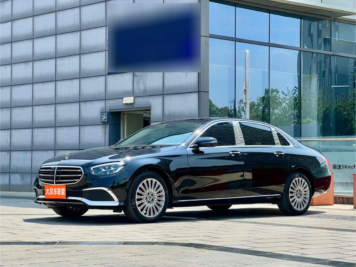 奔馳 奔馳E級(jí)  2023款 改款 E 300 L 時(shí)尚型圖片