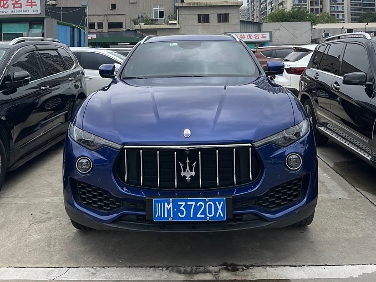 瑪莎拉蒂 Levante  2018款 3.0T 350Hp 標(biāo)準(zhǔn)版圖片