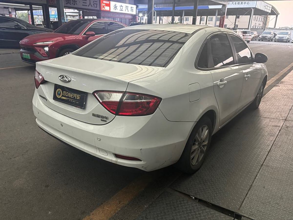 奇瑞 艾瑞澤7  2015款 1.6L CVT致領(lǐng)版圖片