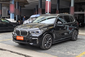 宝马X5 宝马 改款 xDrive 30Li 尊享型M运动套装