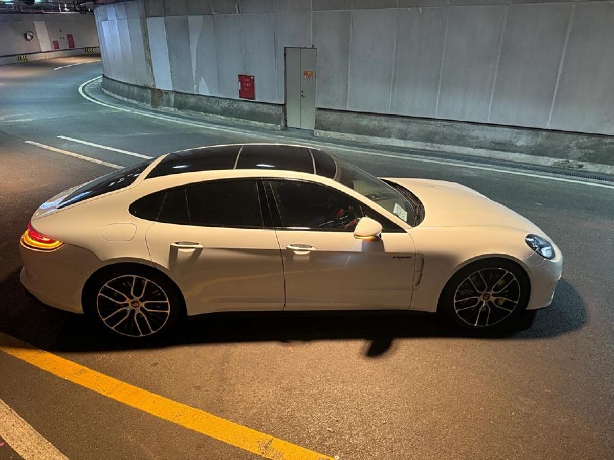 保時(shí)捷 Panamera  2023款 改款 Panamera 2.9T 鉑金版圖片