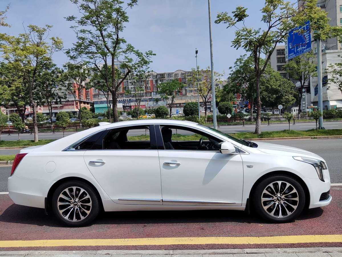 凯迪拉克 XTS  2018款 28T 精英型图片