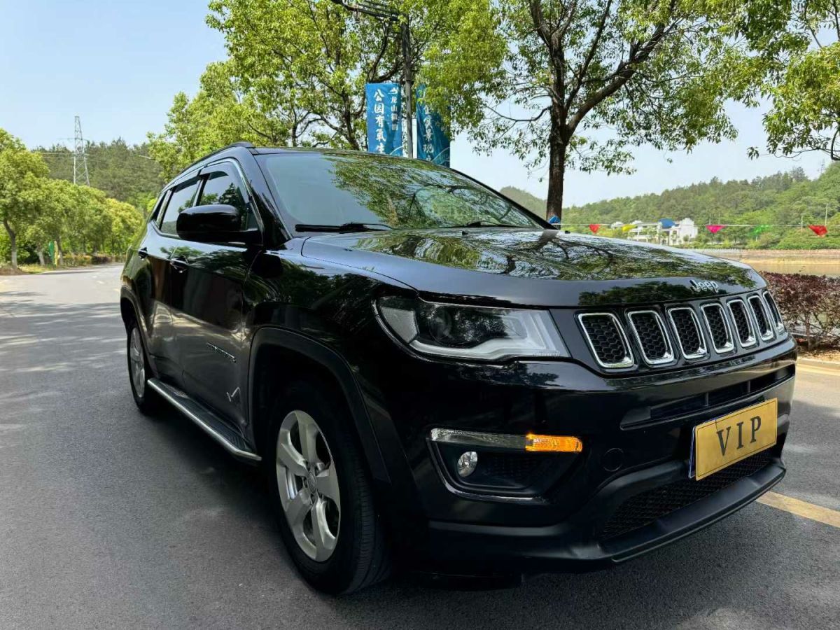Jeep 指南者  2018款 200T 家享四驅(qū)版圖片