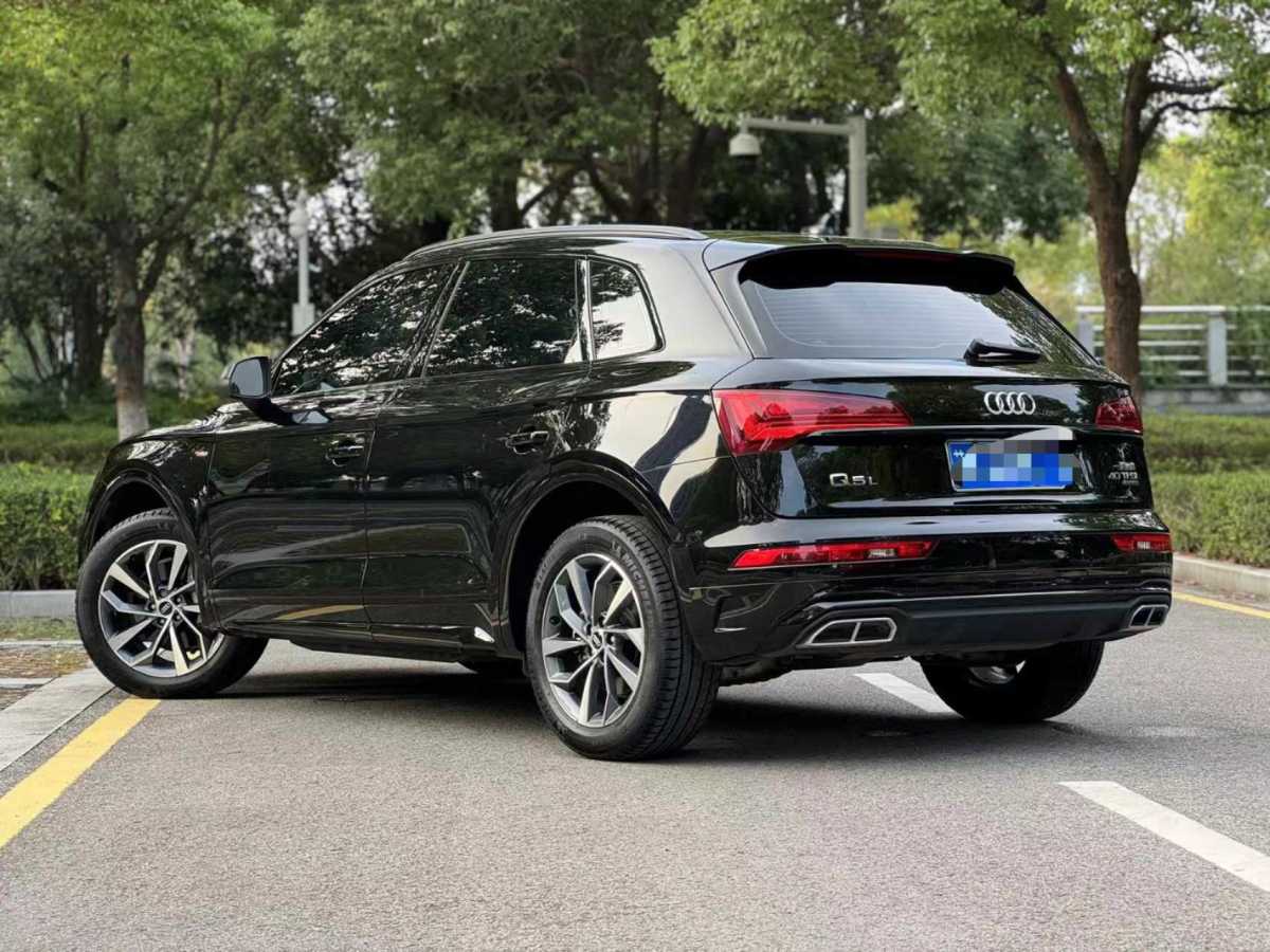 奧迪 奧迪Q5L  2024款 40 TFSI 豪華動(dòng)感型圖片