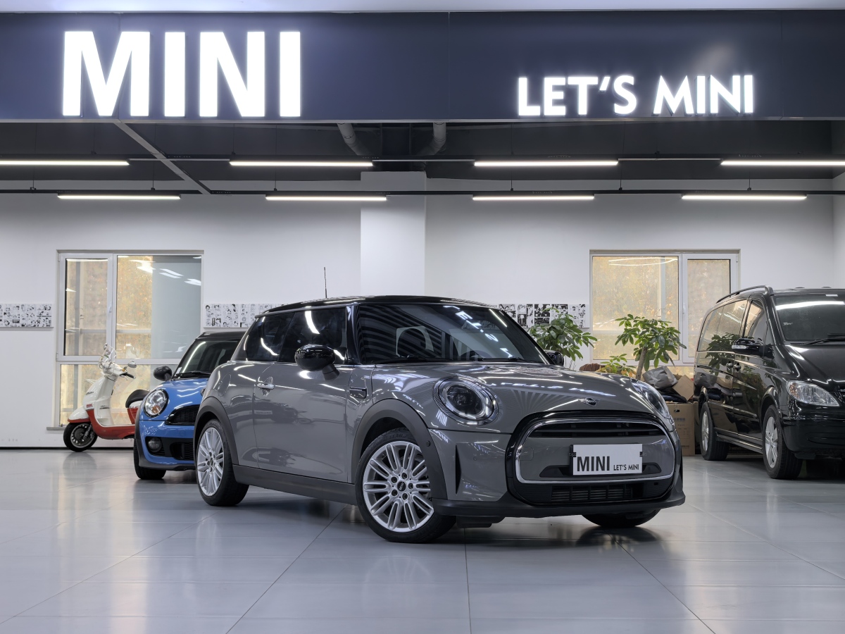 2022年2月MINI MINI  2022款 改款 1.5T COOPER 經典派