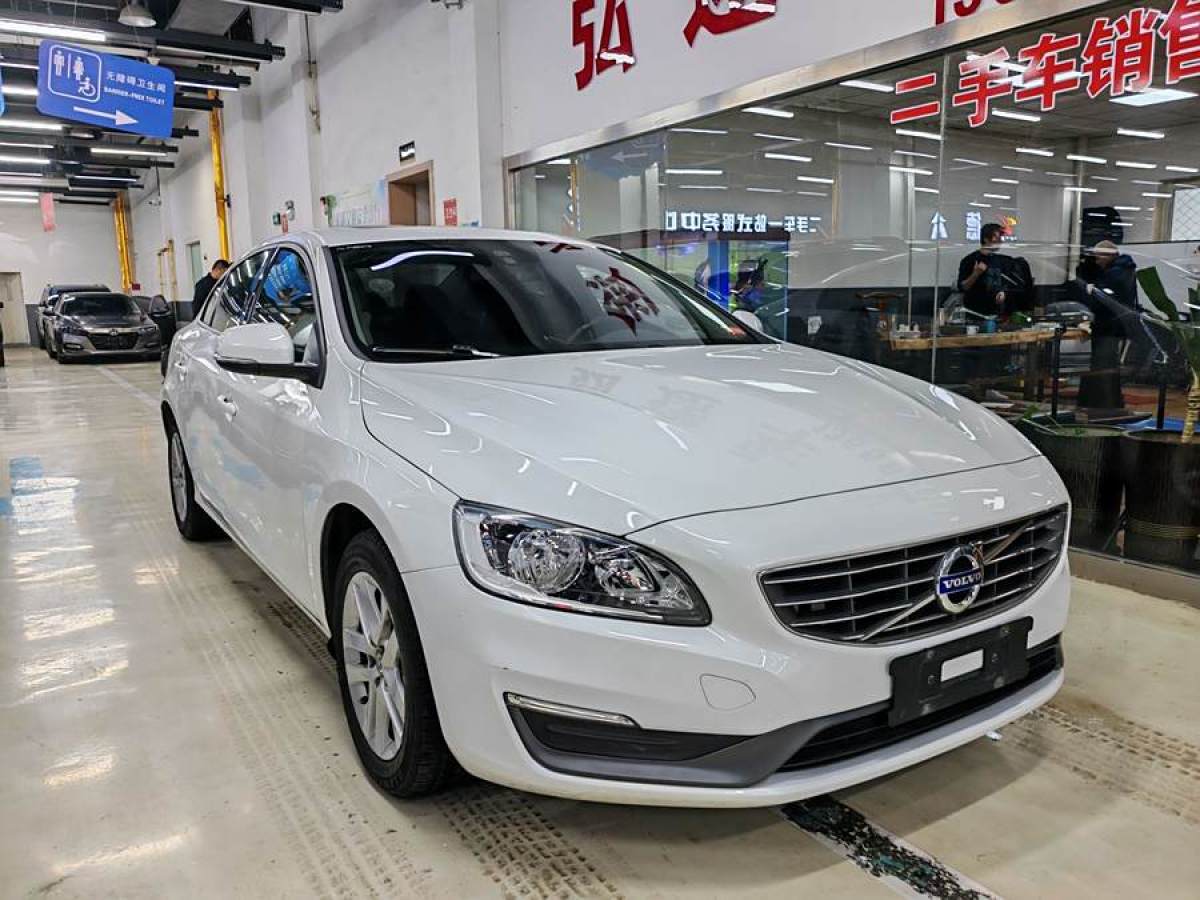 沃爾沃 S60  2016款 S60L 1.5T T3 智行版圖片